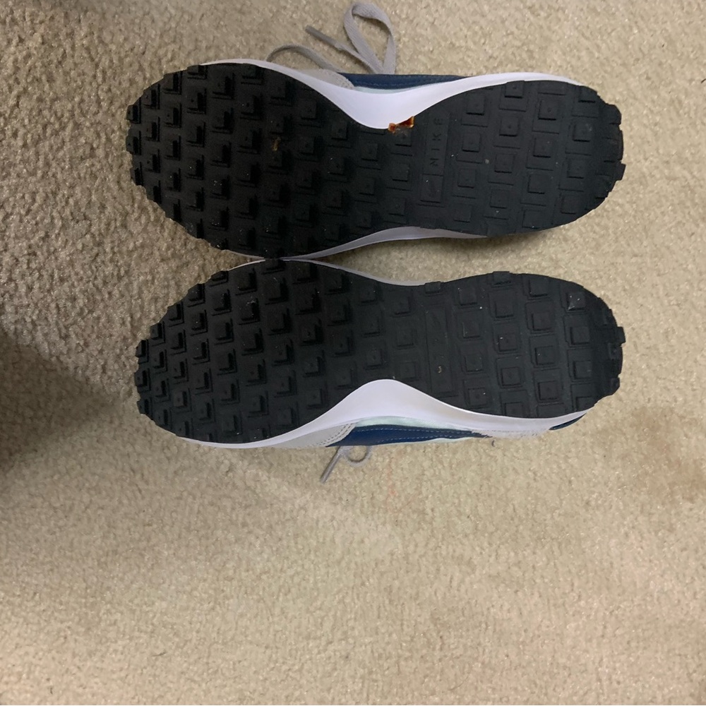 Shoes - Picture 2 of 3